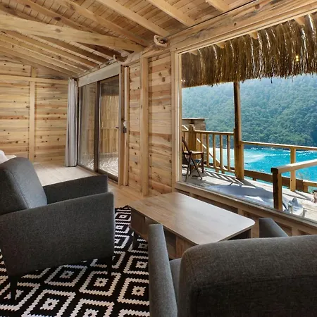 Hotel Flavia *